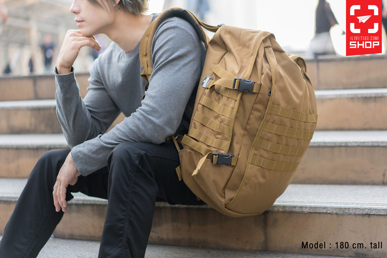 CabinZero Military Black 44L